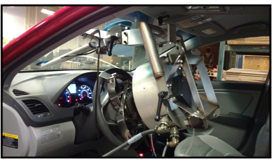 转向系统异响检测